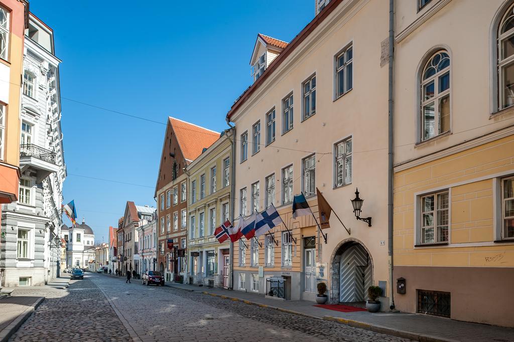 Hotel Three Crowns Residents Tallin Exterior foto